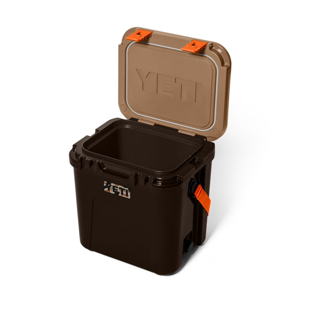 10022020004 HIELERA RIGIDA ROADIE 24 2.0 WETLANDS CAMO MARCA YETI