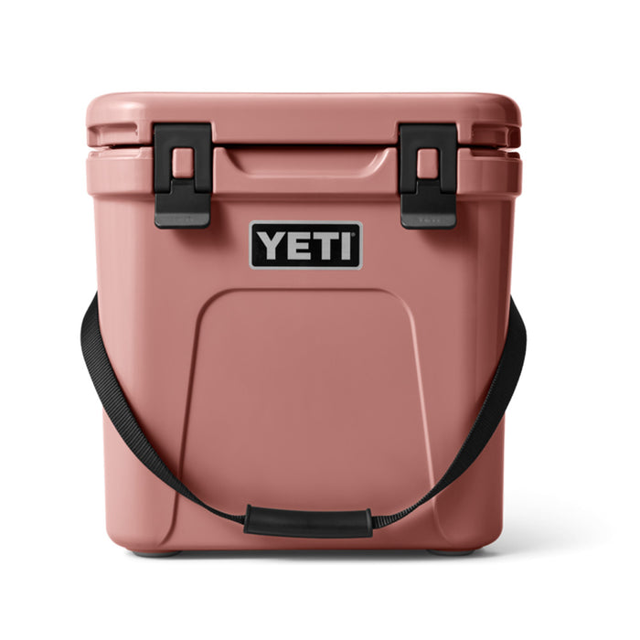 10022410000 HIELERA RIGIDA ROADIE 24 SANDSTONE PINK MARCA YETI