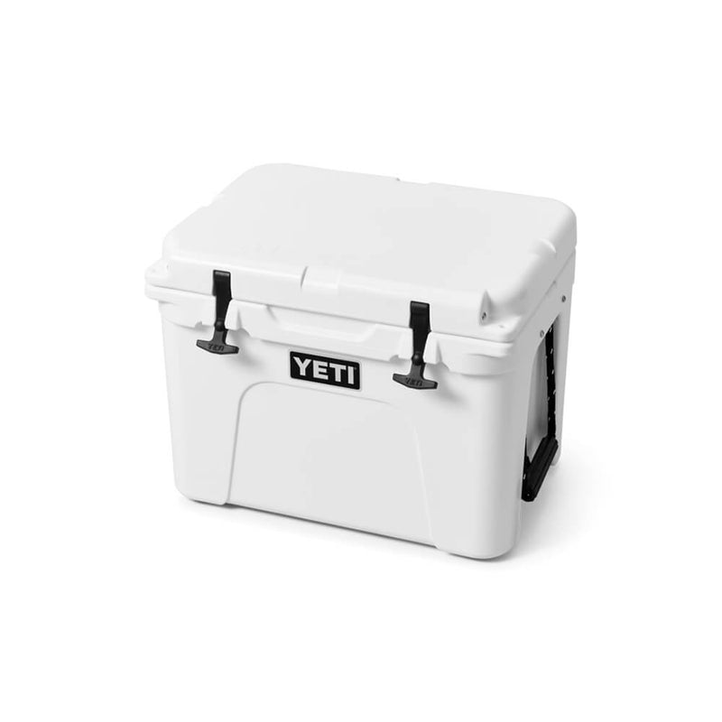 10035020000 HIELERA RIGIDA TUNDRA 35 BLANCA MARCA YETI