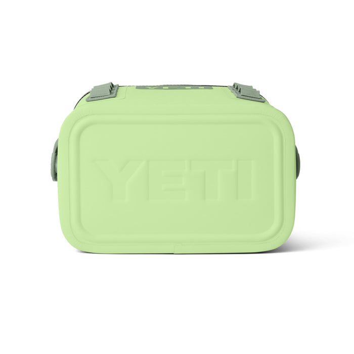 18060131500 HIELERA SUAVE HOPPER FLIP 8 KEY LIME MARCA YETI