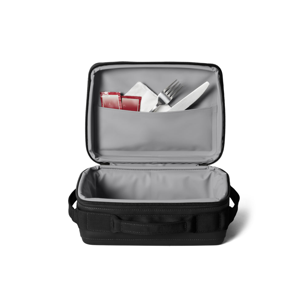18060131767 LONCHERA DAYTRIP BOX 2.0 5L NEGRO MARCA YETI