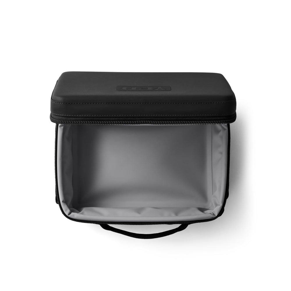18060131767 LONCHERA DAYTRIP BOX 2.0 5L NEGRO MARCA YETI
