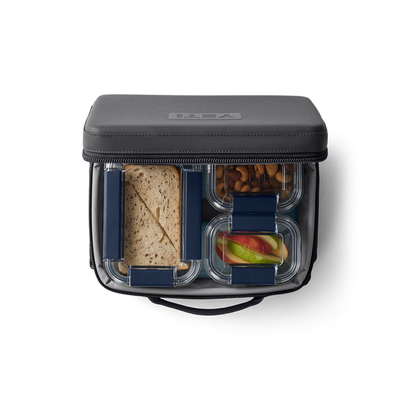 18060131779 LONCHERA DAYTRIP BOX 2.0 5L CHARCOAL MARCA YETI