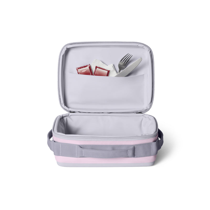 18060131821 LONCHERA DAYTRIP BOX 2.0 5L CHERRY BLOSSOM MARCA YETI