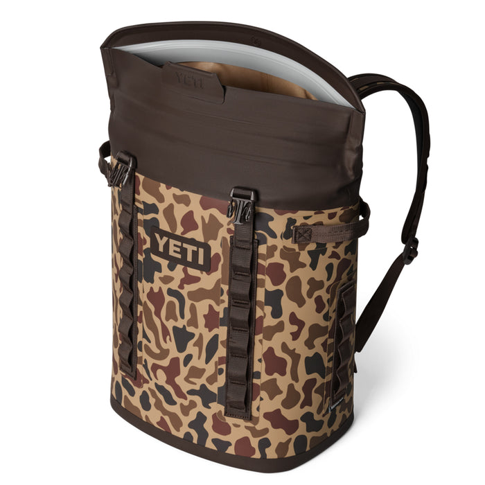 18060131831 HIELERA SUAVE BACKPACK HOPPER M20 WETLANDS CAMO MARCA YETI