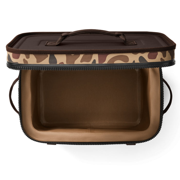 18060131850 HIELERA SUAVE HOPPER FLIP 18 WETLANDS CAMO MARCA YETI