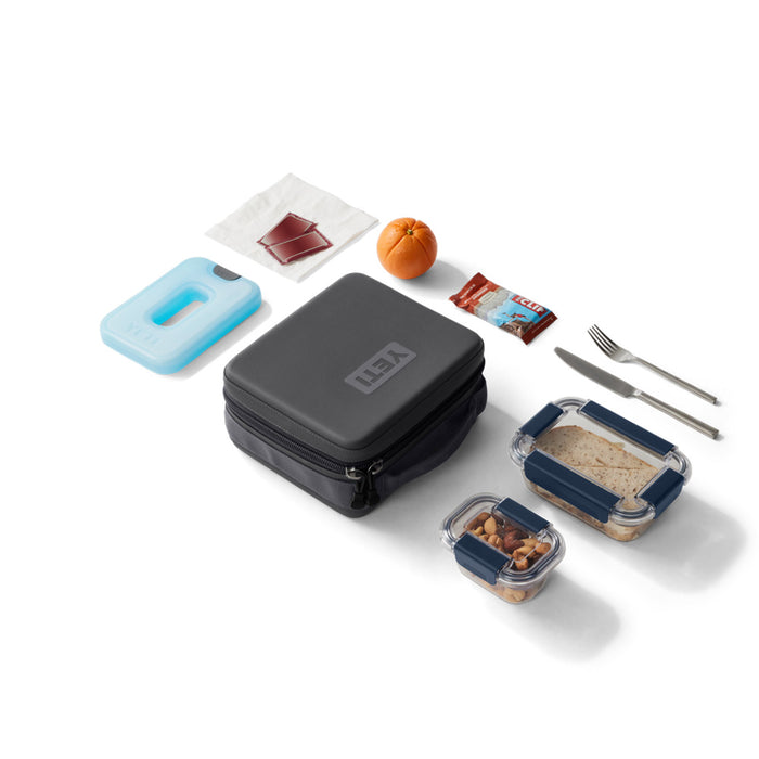 18060131862 LONCHERA DAYTRIP BOX 2.0 3L CHARCOAL MARCA YETI