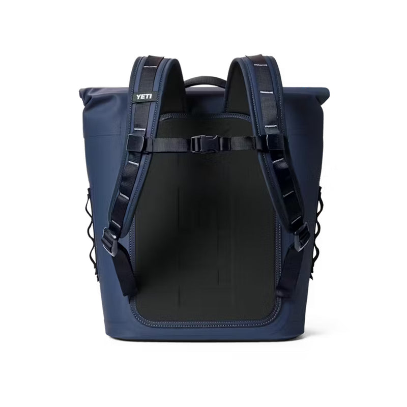 18060131939 HIELERA SUAVE HOPPER BACKPACK M12 CLASSIC NAVY MARCA YETI