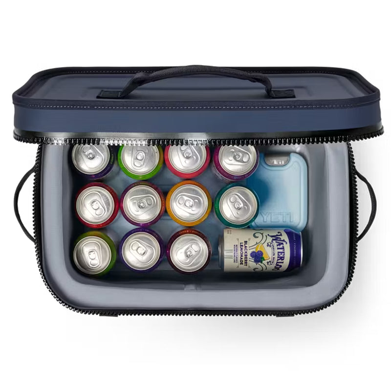 18060132138 HIELERA SUAVE HOPPER FLIP 18 CLASSIC NAVY MARCA YETI