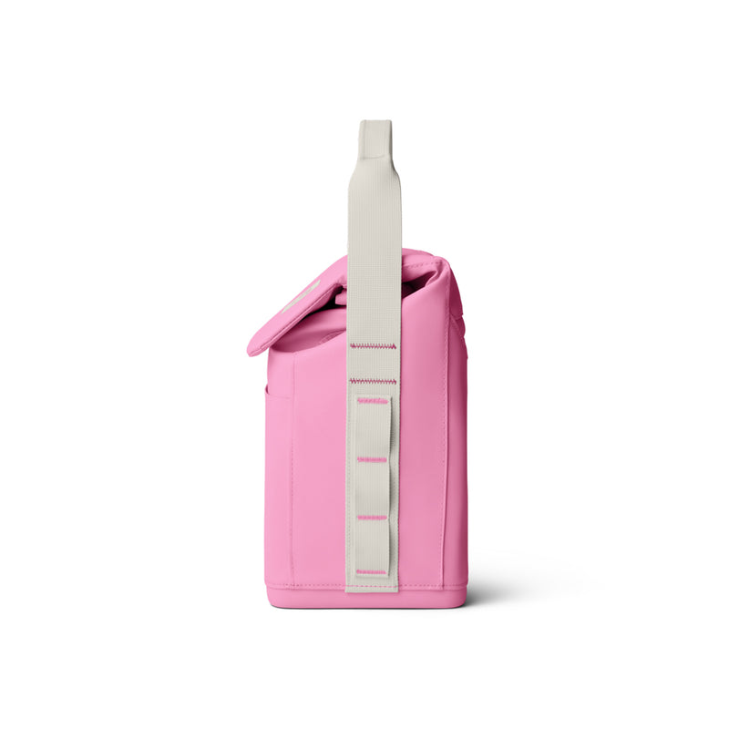 18060132419 LONCHERA DAYTRIP BAG 2.0 6L ASPEN/POWER PINK MARCA YETI