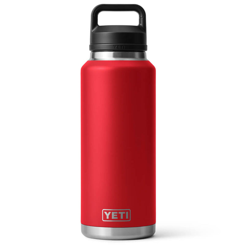 21071504118 TERMO RAMBLER 46oz CHUG CAP RESCUE RED MARCA YETI