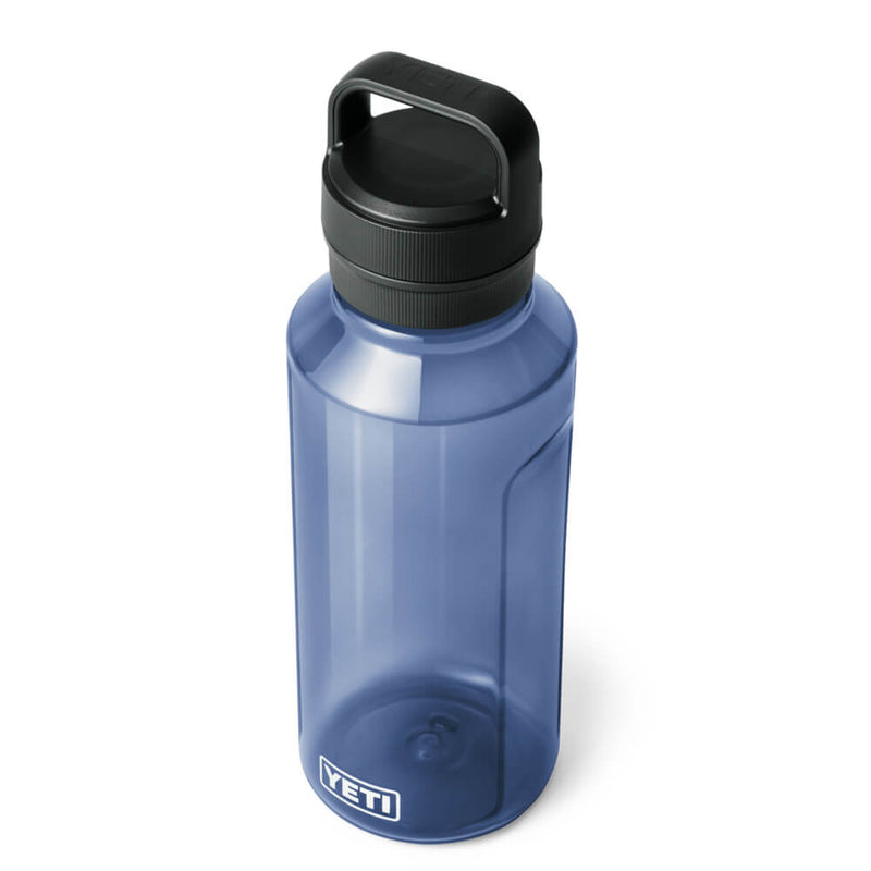 21071501945 BOTELLA DE AGUA YONDER 1.5Lt MARINO MARCA YETI
