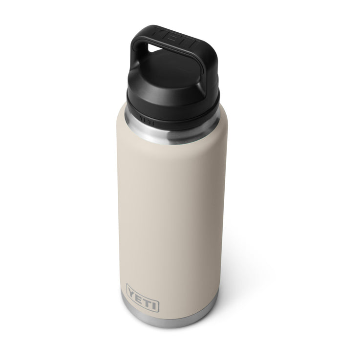 21071504181 TERMO RAMBLER 36oz CHUG CAP CAPE TAUPE MARCA YETI