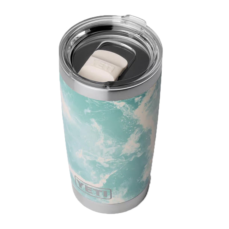 21071508693 TERMO RAMBLER 20oz SEA VIEW MARCA YETI