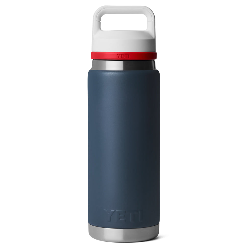 21071508705 TERMO RAMBLER 26oz CHUG CAP NAVY/RESCUE RED/WHITE/BADGE MARCA YETI