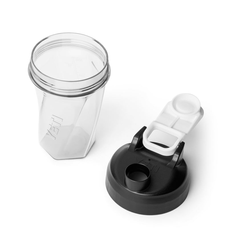 21071508843 BOTELLA SHAKER YONDER 20oz CLEAR MARCA YETI
