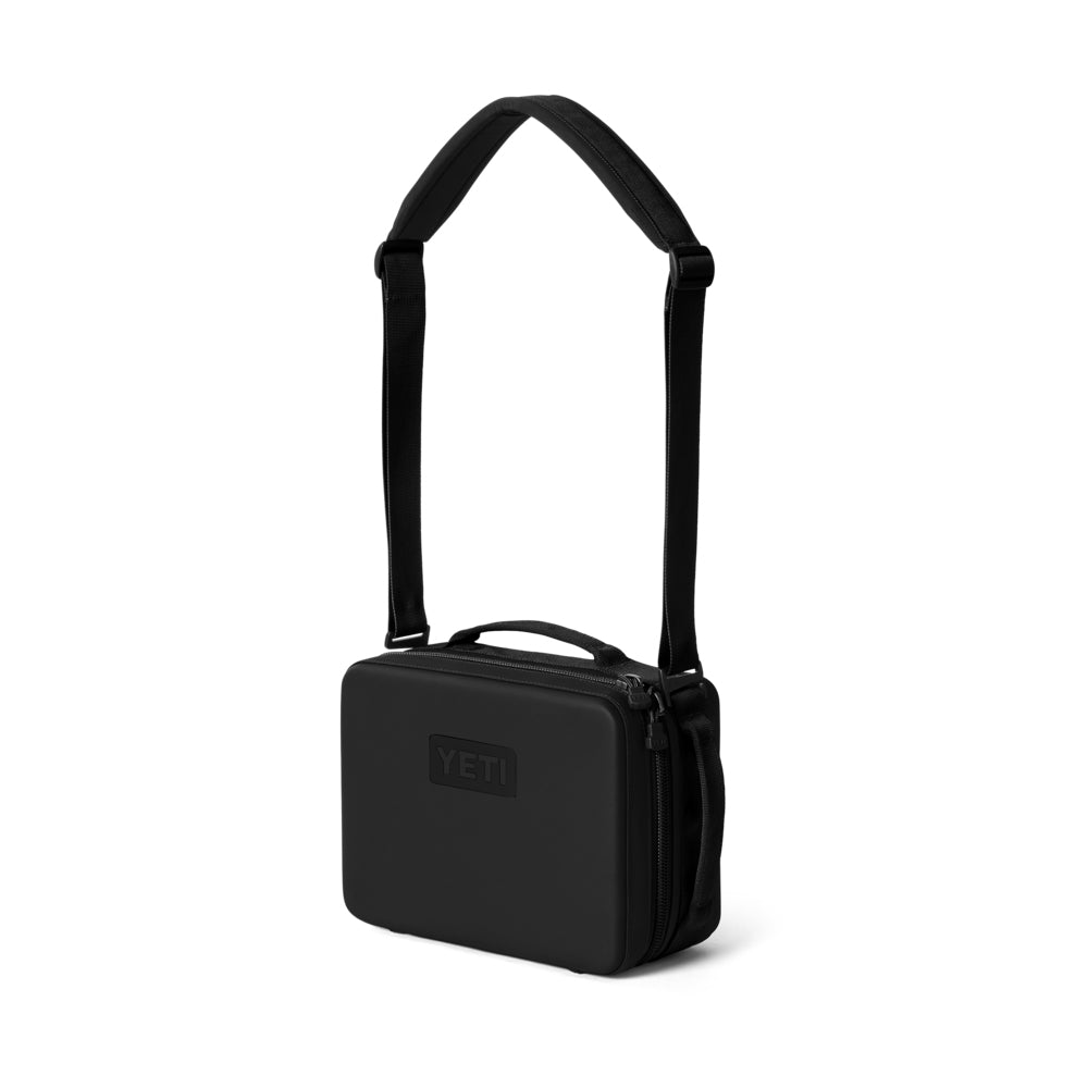 23100000025 CORREA DE HOMBRO DAYTRIP NEGRO MARCA YETI