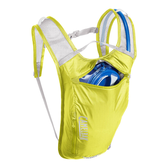 2404701000 MOCHILA CLASSIC LIGHT 2Lt SAFETY YELLOW/PLATEADO MARCA CAMELBAK