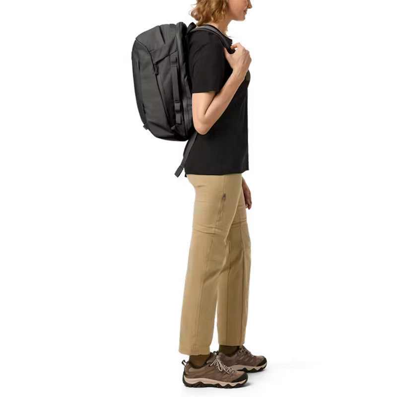 26010000281 MOCHILA CROSSROADS 27L CARRY ON NEGRA MARCA YETI