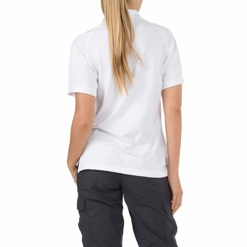 61165-010 PLAYERA POLO PERFORMANCE M/C BLANCA PARA DAMA MARCA 5.11 TACTICAL