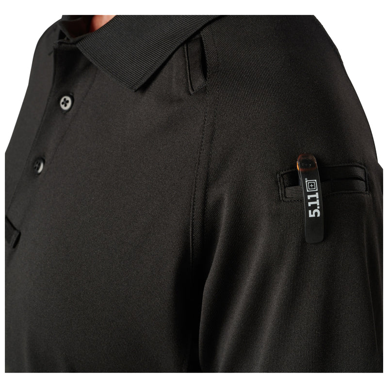61165-019 PLAYERA POLO PERFORMANCE M/C NEGRA PARA DAMA MARCA 5.11 TACTICAL