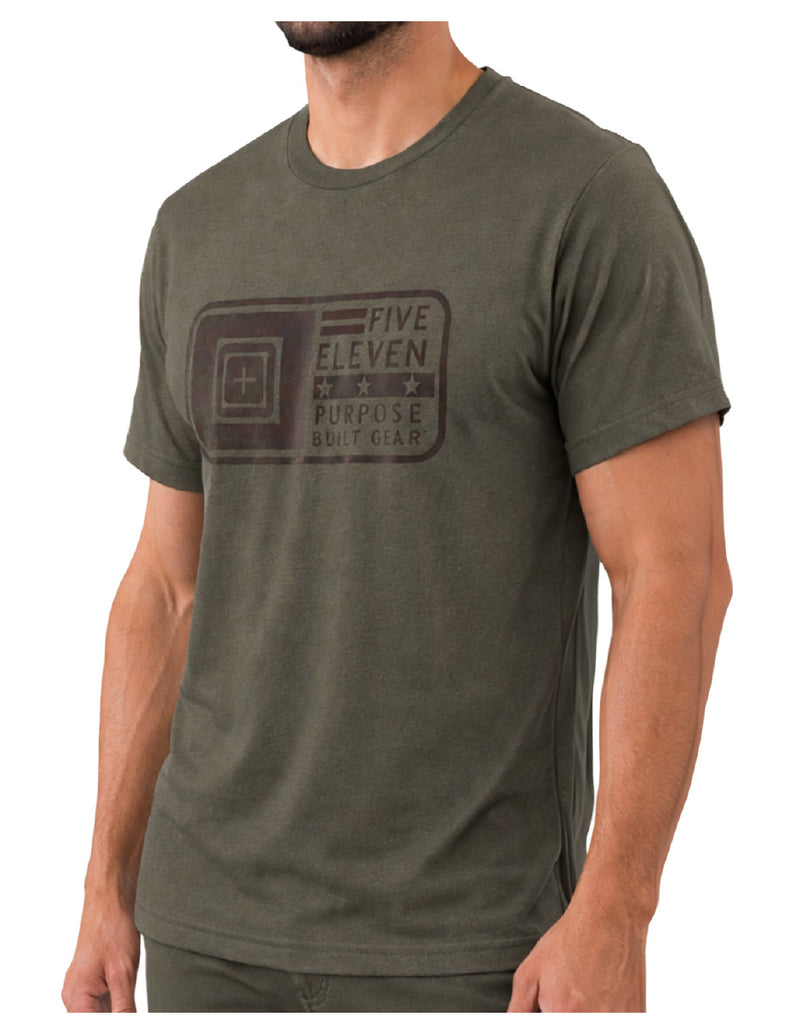 76166AFS-186 PLAYERA PBG BADGE RANGER GREEN MARCA 5.11 TACTICAL