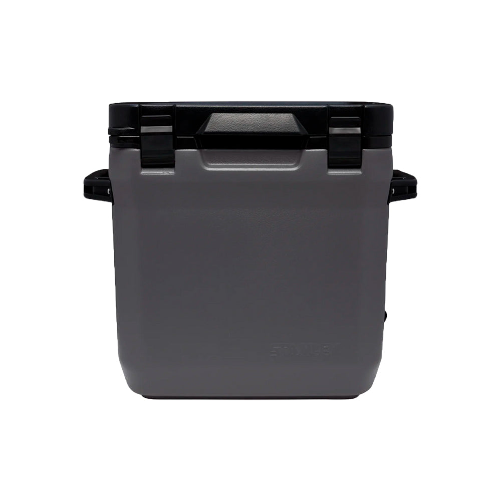 97008PT HIELERA ADVENTURE OUTDOOR 28.3 L CHARCOAL MARCA STANLEY