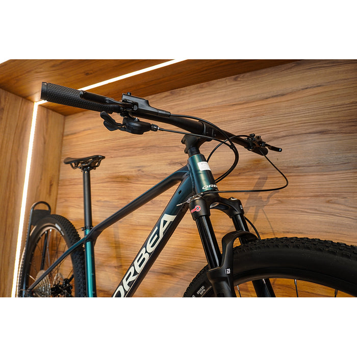 T21005M2 BICICLETA ALMA H30 2026 ESPACE GREEN (MATT) - IVORY WHITE (GLOSS) MARCA ORBEA T.M