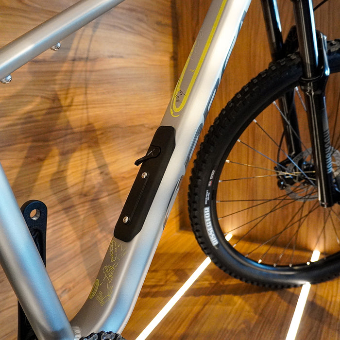 T23305PH BICICLETA LAUFEY H30 2026 SMOOTH SILVER (MATT) - TITANIUM (GLOSS) MARCA ORBEA T.M