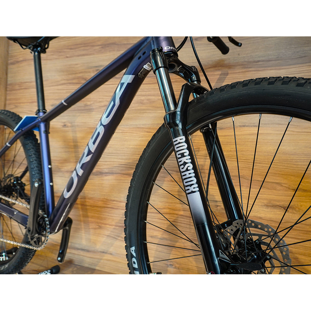 T20717RD BICICLETA ONNA 29 20 2026 TANZANITE (MATT) - SILVER (GLOSS) MARCA ORBEA T.M