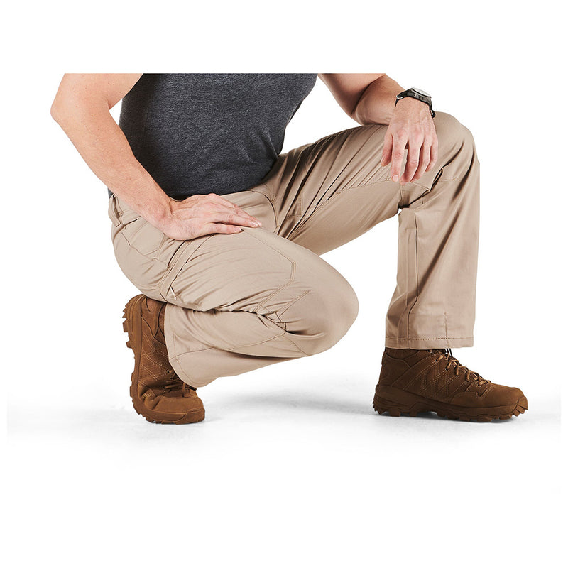74434-055 PANTALON APEX KHAKI MARCA 5.11 TACTICAL