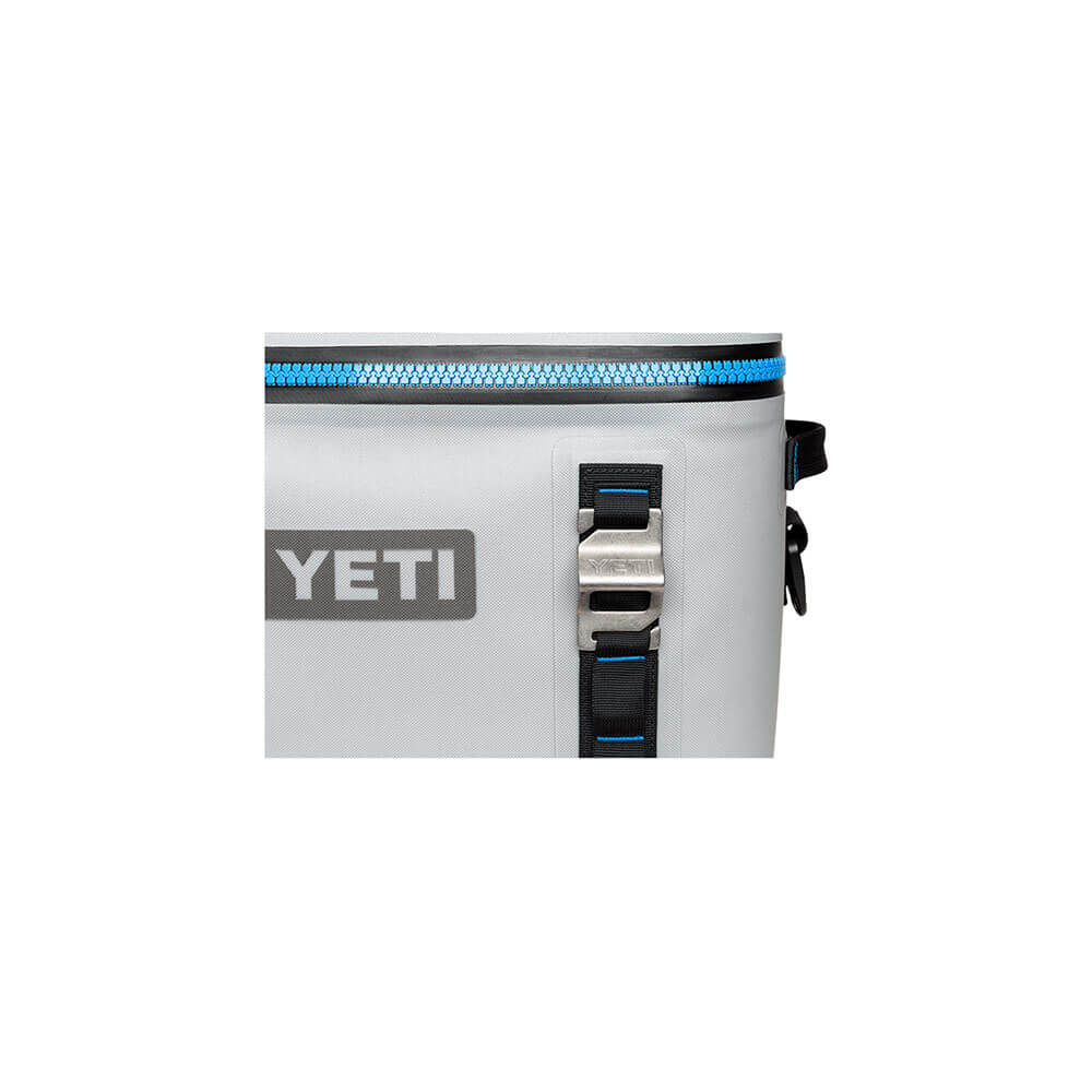21180000002 DESTAPADOR DE BOTELLAS CON SISTEMA MOLLE  MARCA YETI