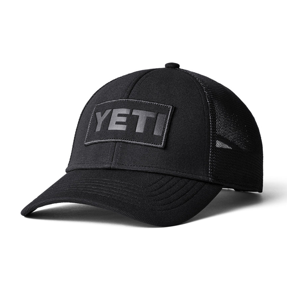 GORRA YETI TRUCKER MESH CON PARCHE NEGRA 21023005558