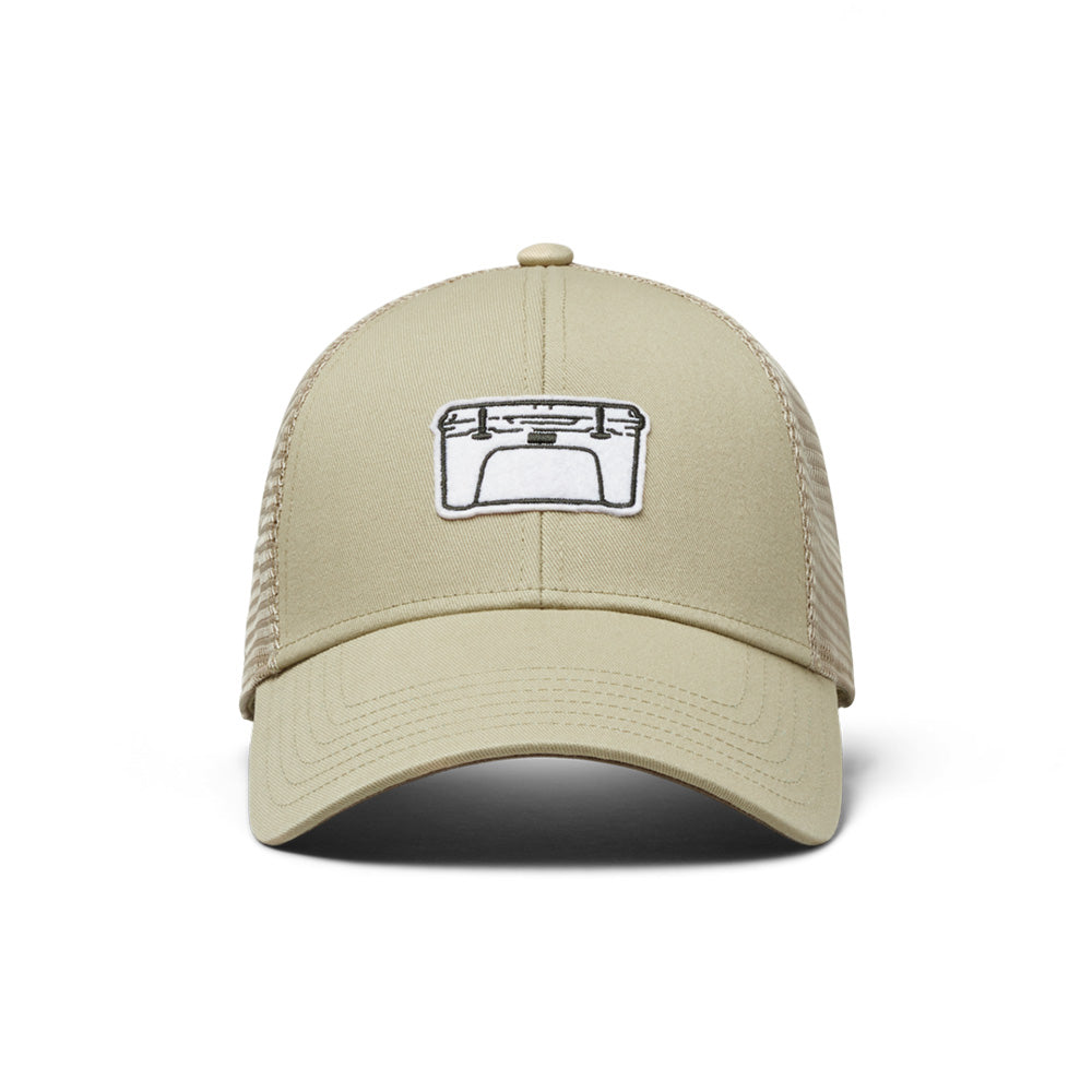 GORRA YETI TUNDRA BADGE LOW PRO TRUCKER KHAKI 21023006820