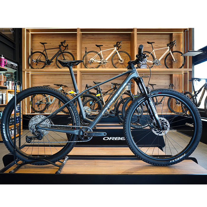 T21305FB BICICLETA ALMA M50 2026 DIAMOND CARBON VIEW (MATT-GLOSS) MARCA ORBEA T.M