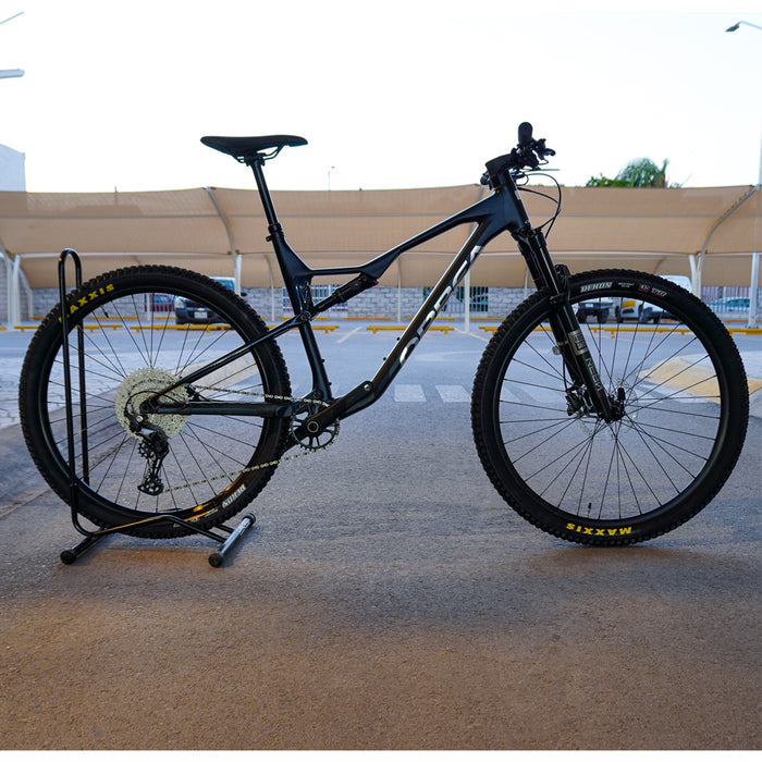 T22109KY BICICLETA OIZ H30 2026 ARMOR BLACK (MATT-GLOSS) MARCA ORBEA T.XG